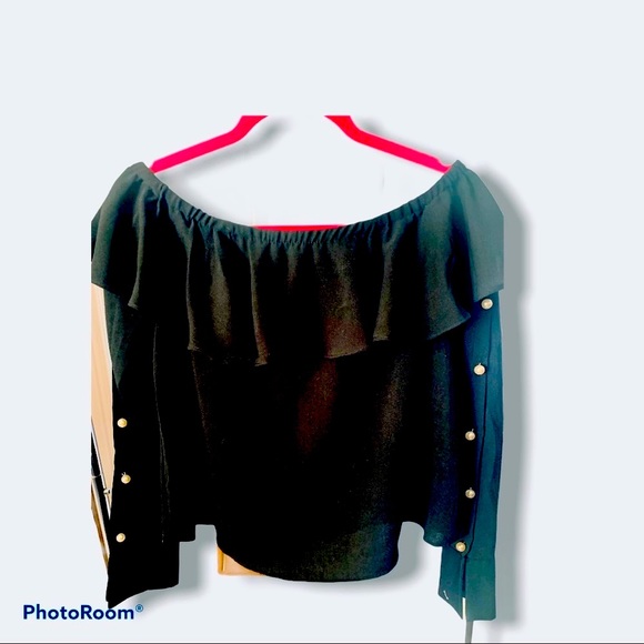Aqua Tops - 💕Love pearls…Fabulous off the shoulder top